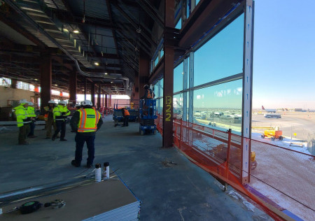 Curtain wall glazing on B