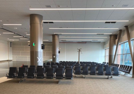 Holdroom seating March 2023