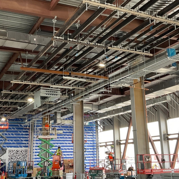 Concourse A east interior November 2021