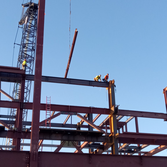 NCE steel erection north Sept 29 2022