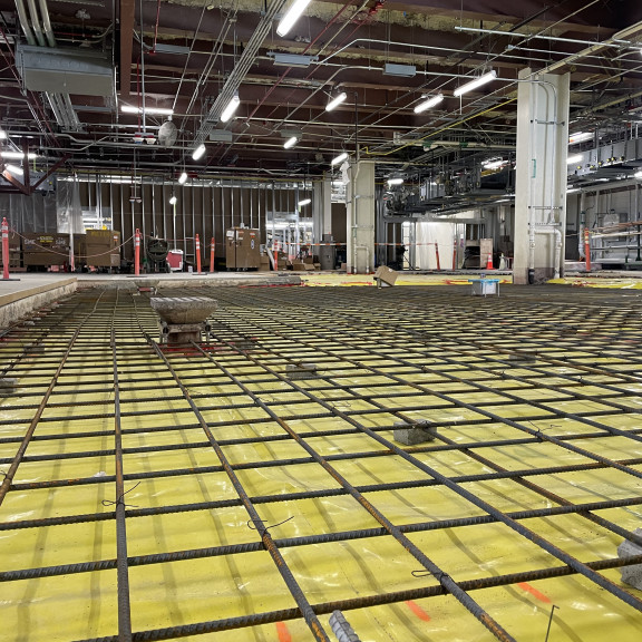 Phase 4 Concourse B east cement pour July 2025